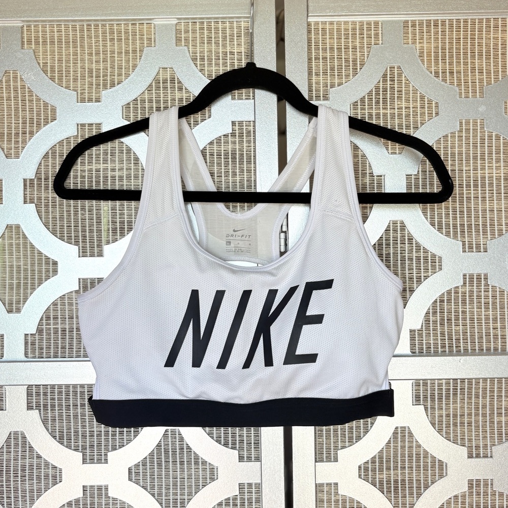 Nike Women's White Sports Bra